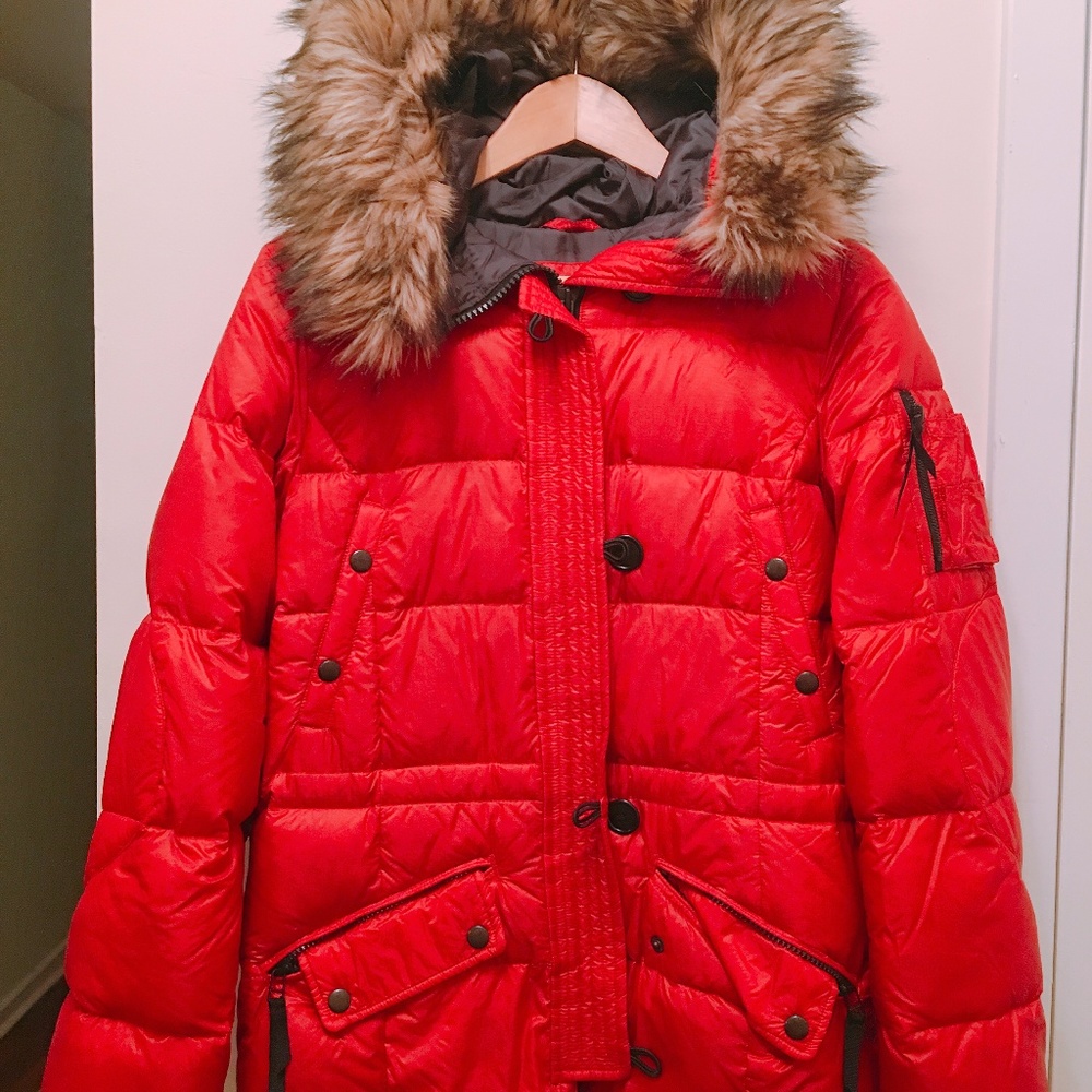 Eddie Bauer down coat in women